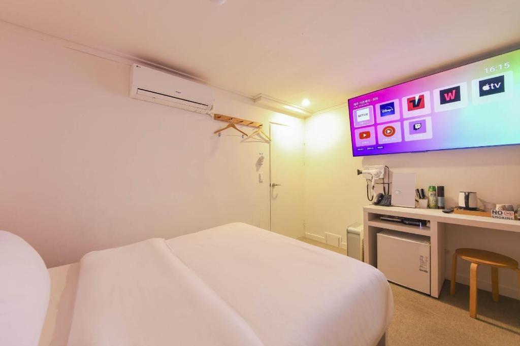 Hotel Gaon J Stay Seogwipo Ngoại thất bức ảnh